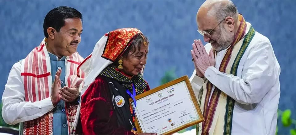 Amit Shah launches ‘Bharat Organics’ brand of NCOL