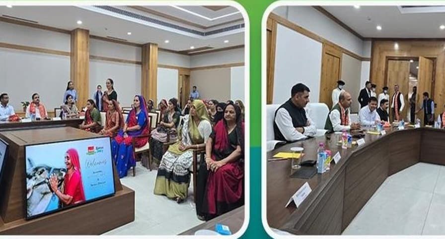 Bhutani visits Asia’s largest dairy co-op, Banas dairy