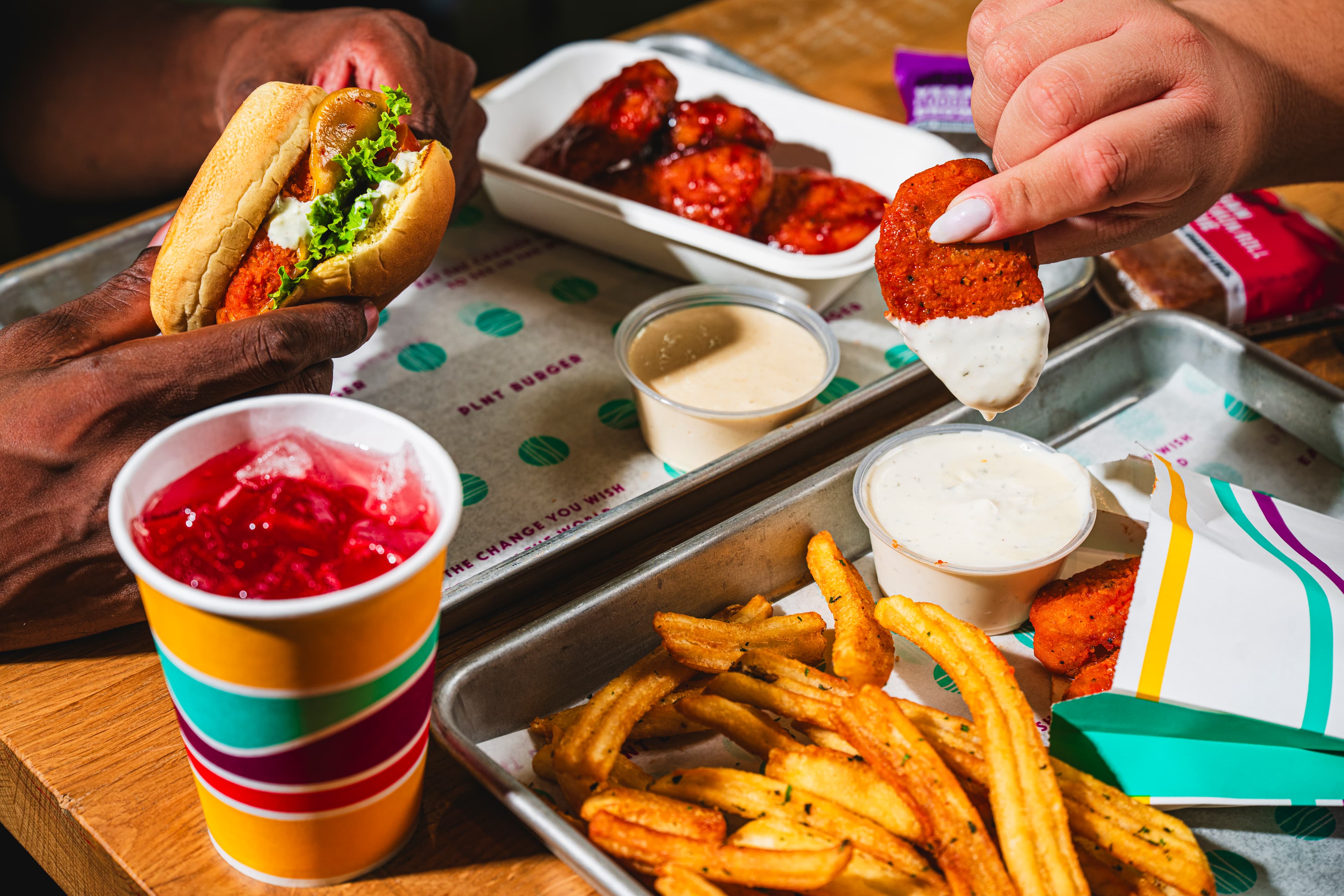Plant-Based Milk Gains in US Foodservice