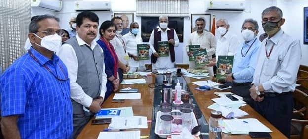 Parshottam Rupala launches the portal for National Livestock Mission