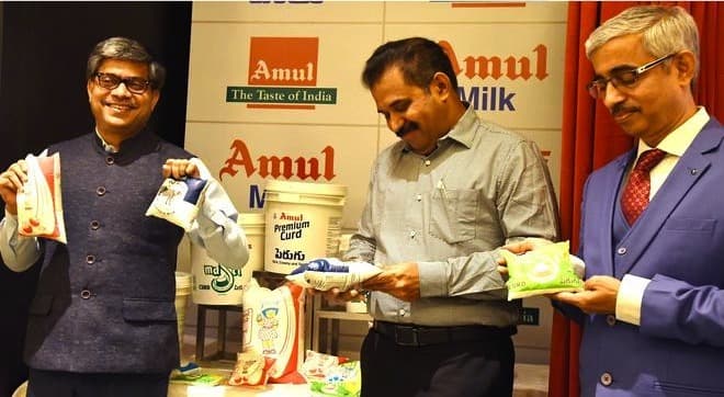 Amul enters fresh milk market in Andhra Pradesh