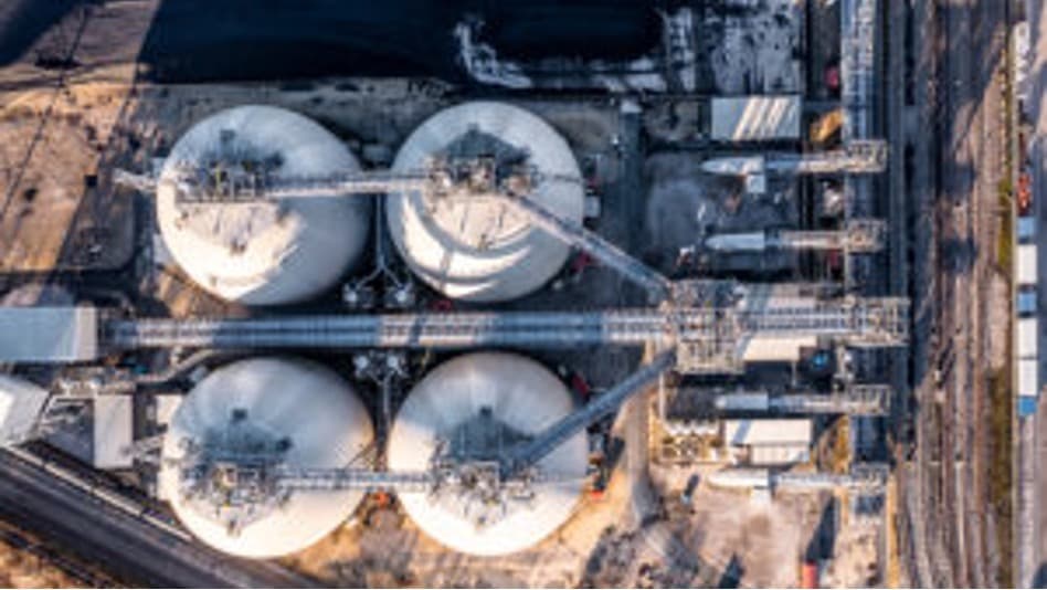 Anaerobic digestion could cut dairy carbon footprint by 20%